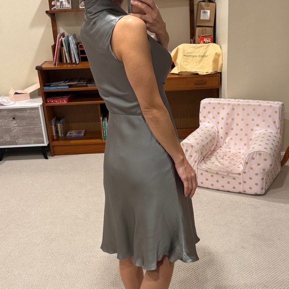 Banana Republic Silk Dress midi dress - Picture 3 of 11